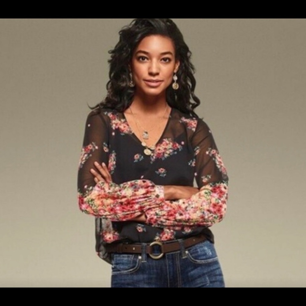 Cabi blooming blouse